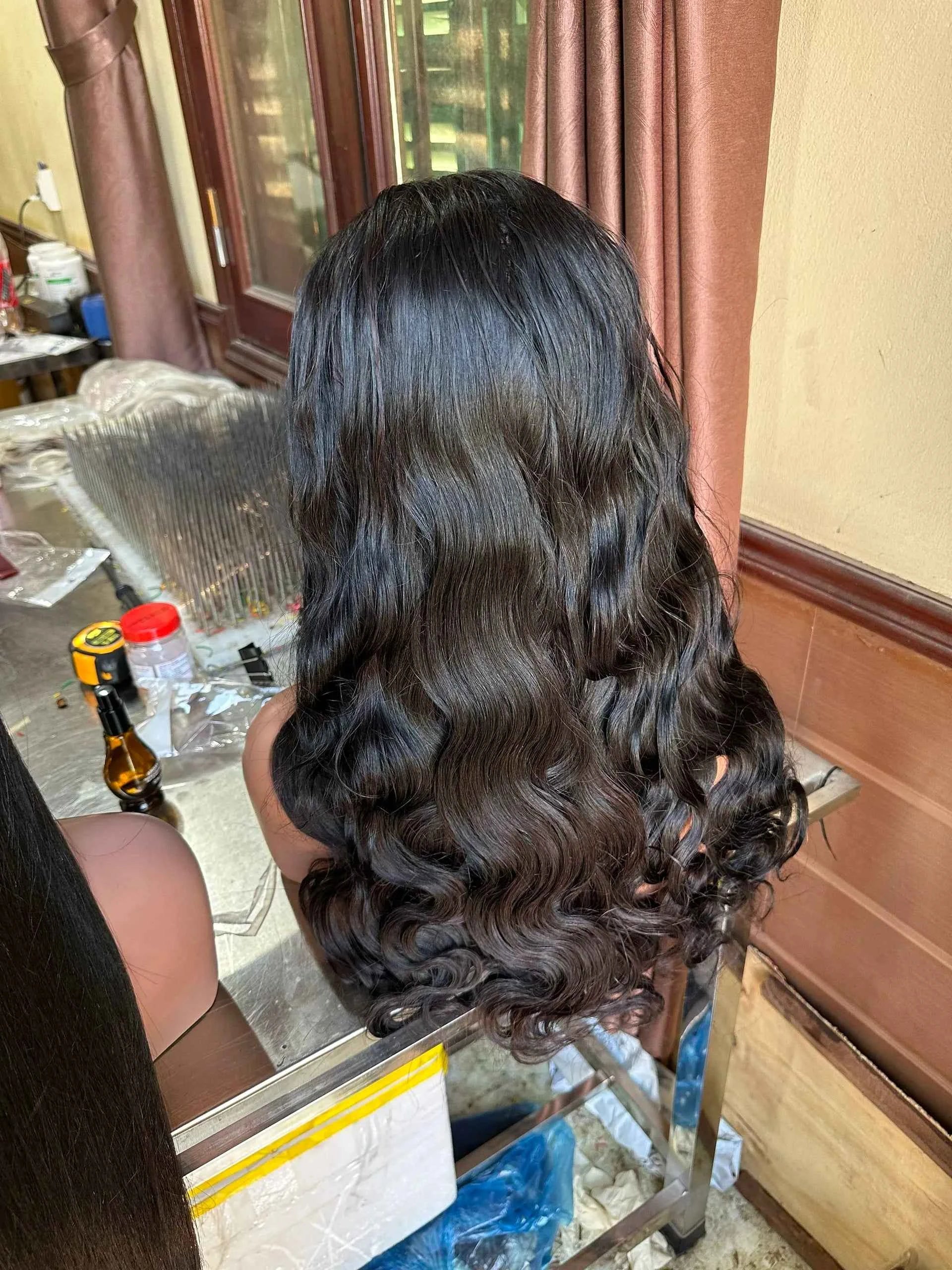 2024 Popular Vietnamese Wig Hair Extensions Deep Curly Hair in Colors Wholesale Training Heads for Black Woman