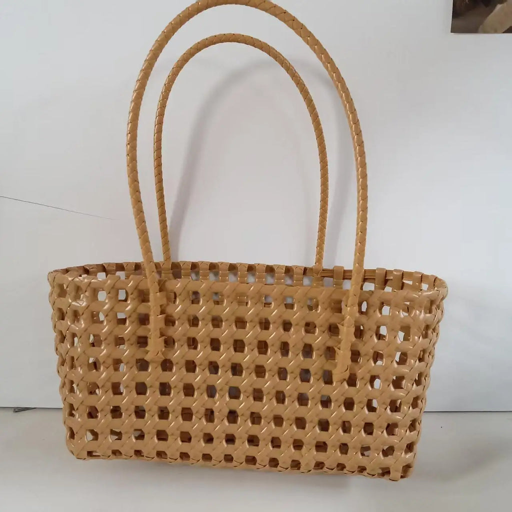 1pcs Plastic Hollow Weave Bag Countryside Style Large Capacity Beach Tote Bag Bucket Bag Bohemian Style Woman PVC Handbag Summer