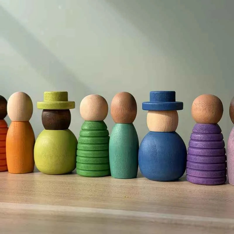 A set of colorful figurine ornaments, model house accessories, suitable for decoration in rooms or living rooms.