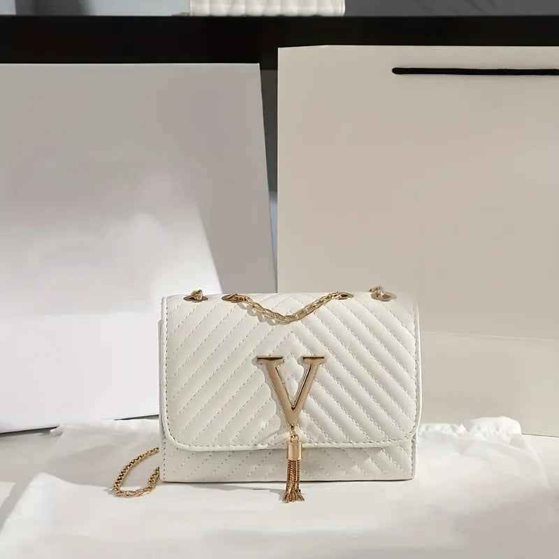 Embroidery Women Crossbody Bag Thread Luxury Handbag Shoulder Bags Brand Sequined Tassel Clutch Small Bag and Purse Party