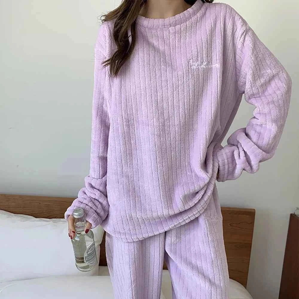 Winter Flannel Two-piece Loose Casual New O-neck Striped Coral Fleece Top Elastic Waist Pants sets Women's Pajamas Set Sleepwear