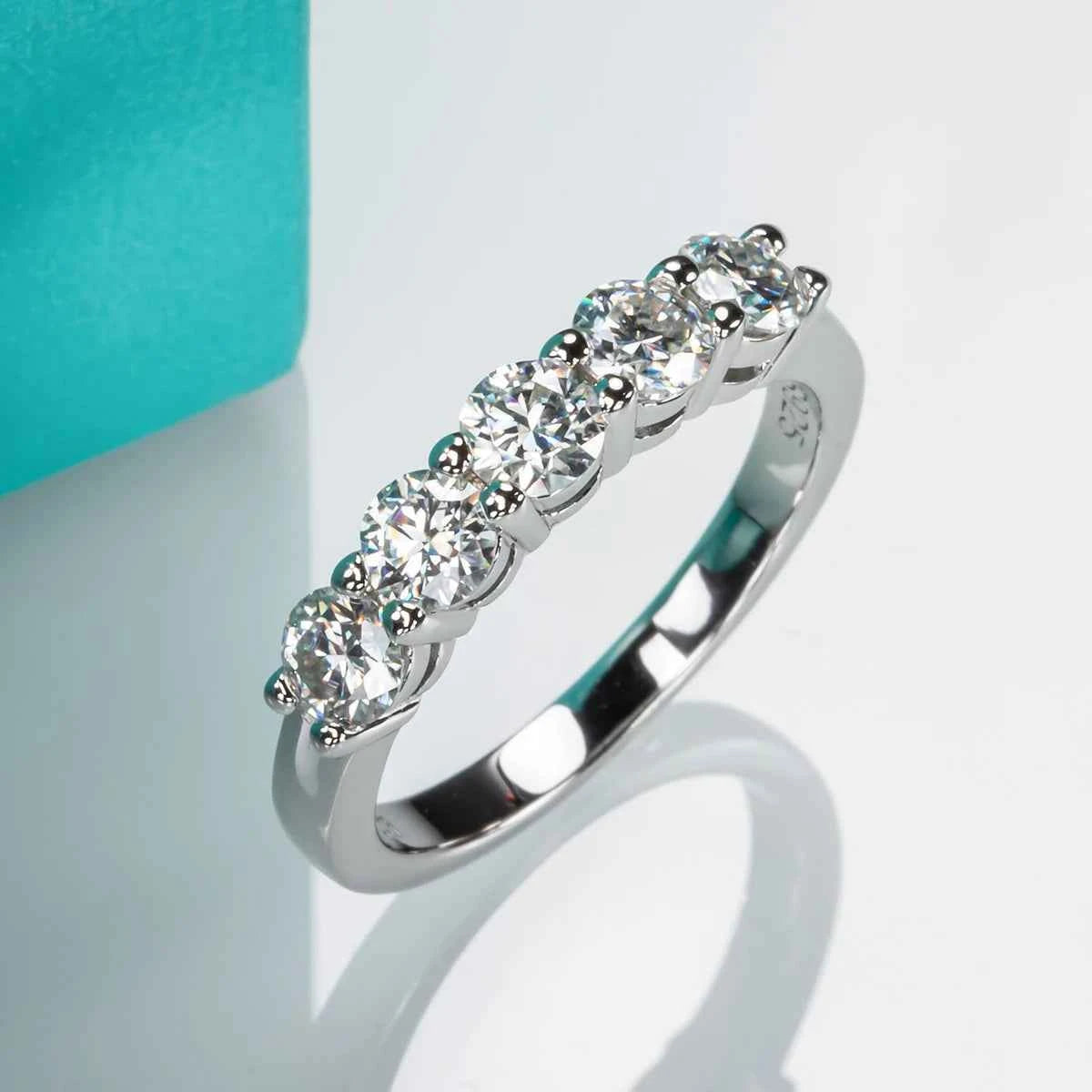 AnuJewel 4mm Moissanite Wedding Band Ring