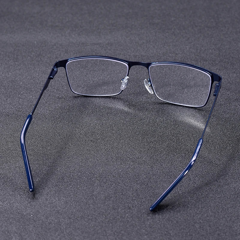 High Quality Stainless steel Reading Glasses Men Women Fashion Presbyopic Eyeglasses Business Hyperopia Anti Blue Light Eyewear1