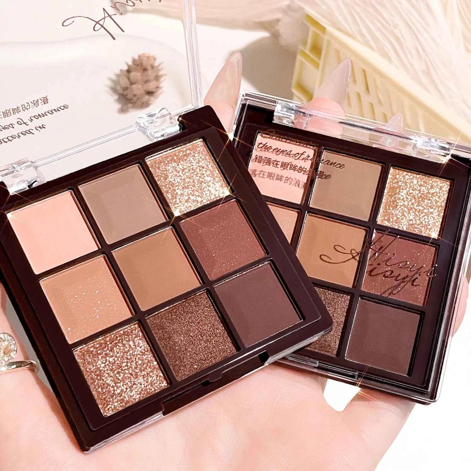 Mocha Chocolate Eyeshadow Palette - 9 brown, nude and gold shades in matte, natural and shimmer finishes, perfect for music fest