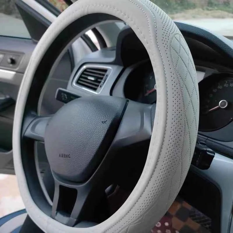 Embossed PU Leather Patchwork Car Steering Wheel Cover, Non-slip, Breathable, Universal 15 Inch (Approx. 38cm)