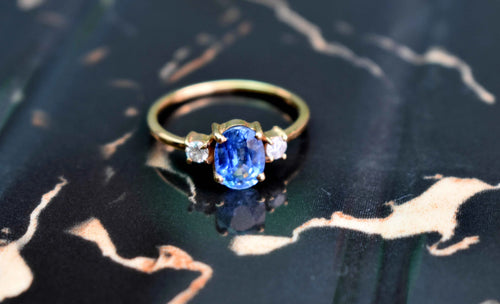 18K Yellow Gold Tanzanite Ring Handmade  Bezel Setting Ethnic Jewelry